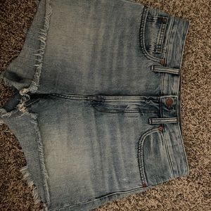 Madewell curvy high waisted shorts